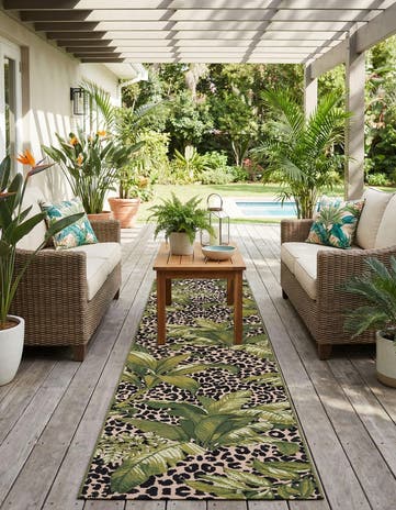 2' 7 x 12' Easy-Clean Botanical Indoor / Outdoor Runner Rug