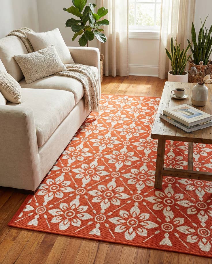 Detail image of 4' x 6' Easy-Clean Trellis Indoor / Outdoor Rug