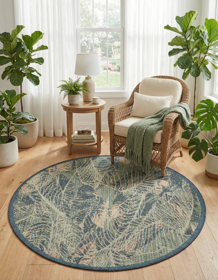 Detail image of  5' 3 x 5' 3  Washable Baja Indoor / Outdoor Round Rug