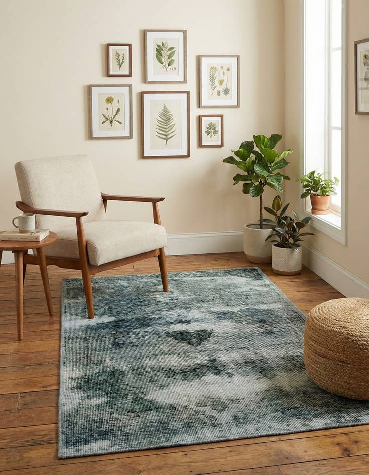 Detail image of 3' x 4' 7  Hand Knotted Ultra Vintage Persian Wool Rug