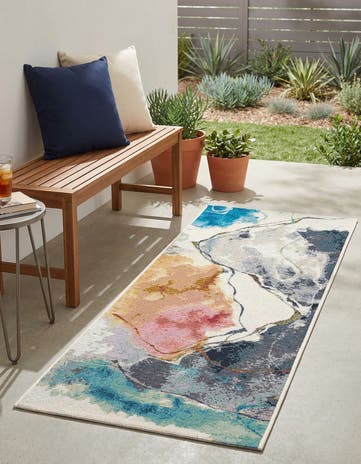 2' x 5' 1 Easy-Clean Modern Indoor / Outdoor Runner Rug