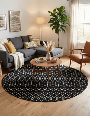 Black and White Moroccan Trellis Round Rug