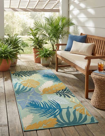 2' 7 x 5' 3 Easy-Clean Botanical Indoor / Outdoor Runner Rug