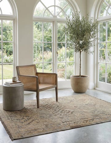 4' x 5' 10 Hand Woven Kilim Maymana Wool Rug