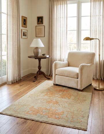 4' 4 x 6' 3 Hand Knotted Oushak Wool Rug