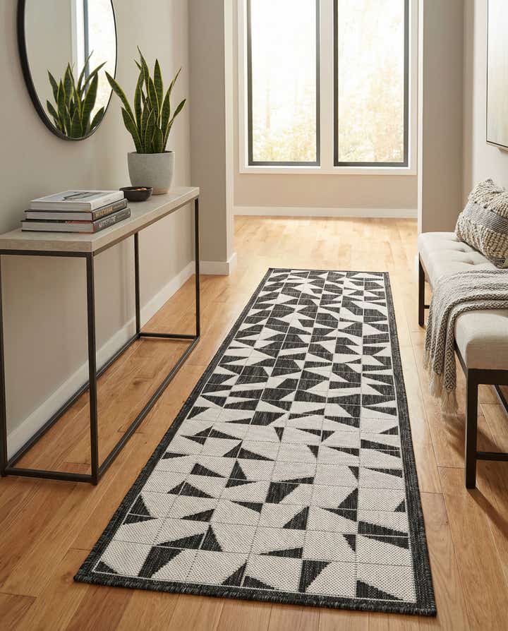 2' x 8' Easy-Clean Modern Indoor / Outdoor Runner Rug