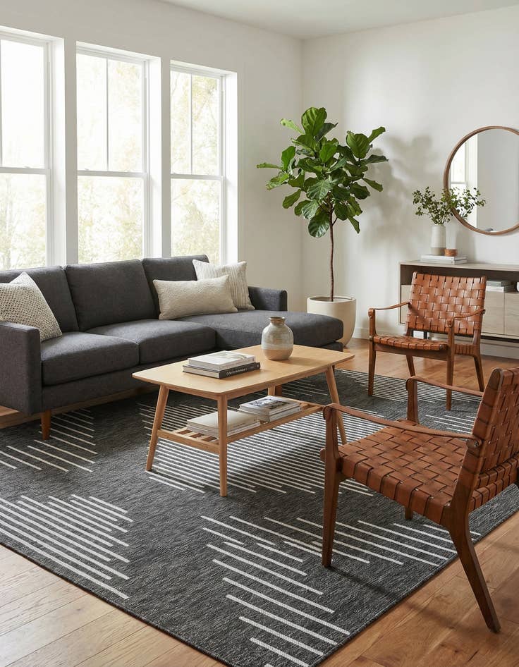 Detail image of 7' x 10' Easy-Clean Modern Indoor / Outdoor Rug