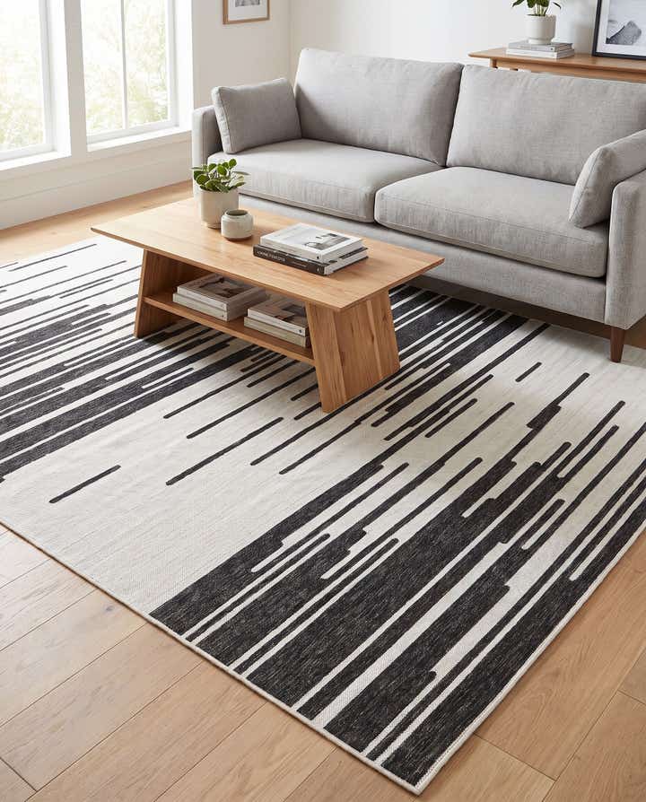 7' x 10' Easy-Clean Modern Indoor / Outdoor Rug