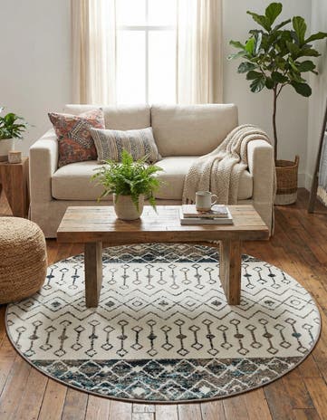 5' 3 x 5' 3 Moroccan Trellis Round Rug