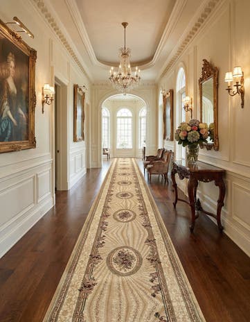 2' 7 x 100' 8 Chateau Rug