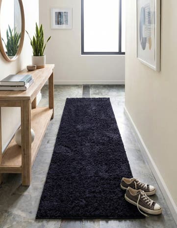 2' 7 x 10' Solid Shag Runner Rug