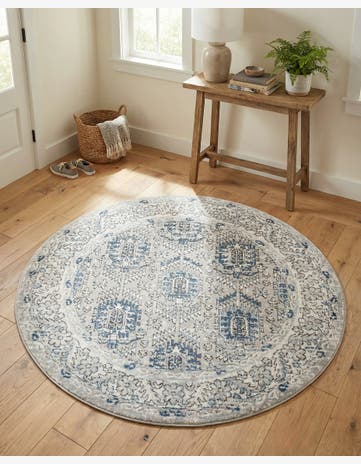 5' 3 x 5' 3 Nyla Round Rug