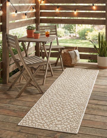 2' x 6' 1 Easy-Clean Safari Indoor / Outdoor Runner Rug