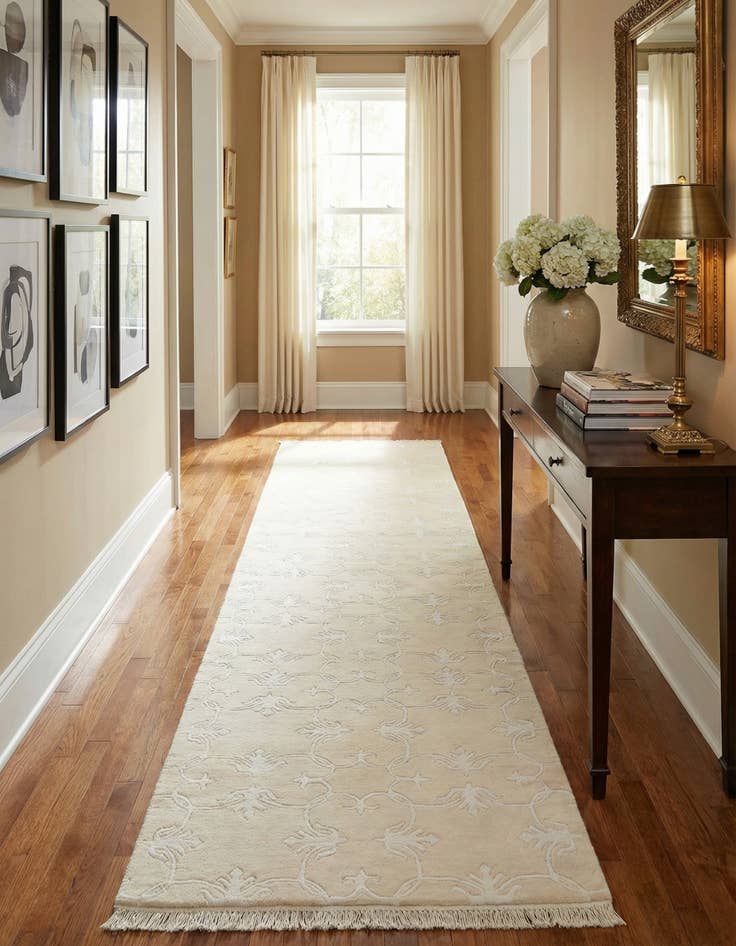 Detail image of 2' 7 x 13' 3  Hand Knotted Darya Wool Runner Rug