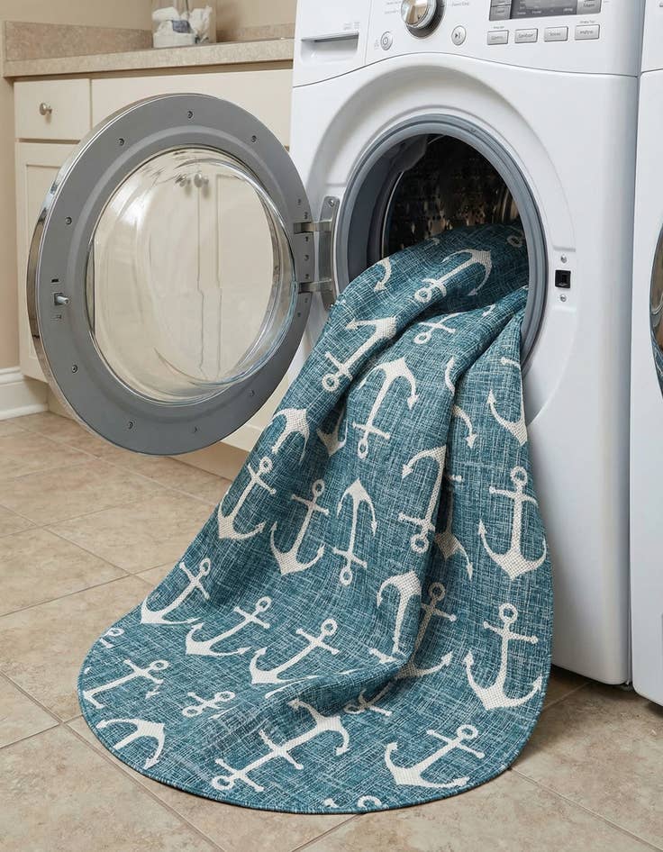 Detail image of 7' 10 x 10'  Washable Coastal Indoor / Outdoor Oval Rug