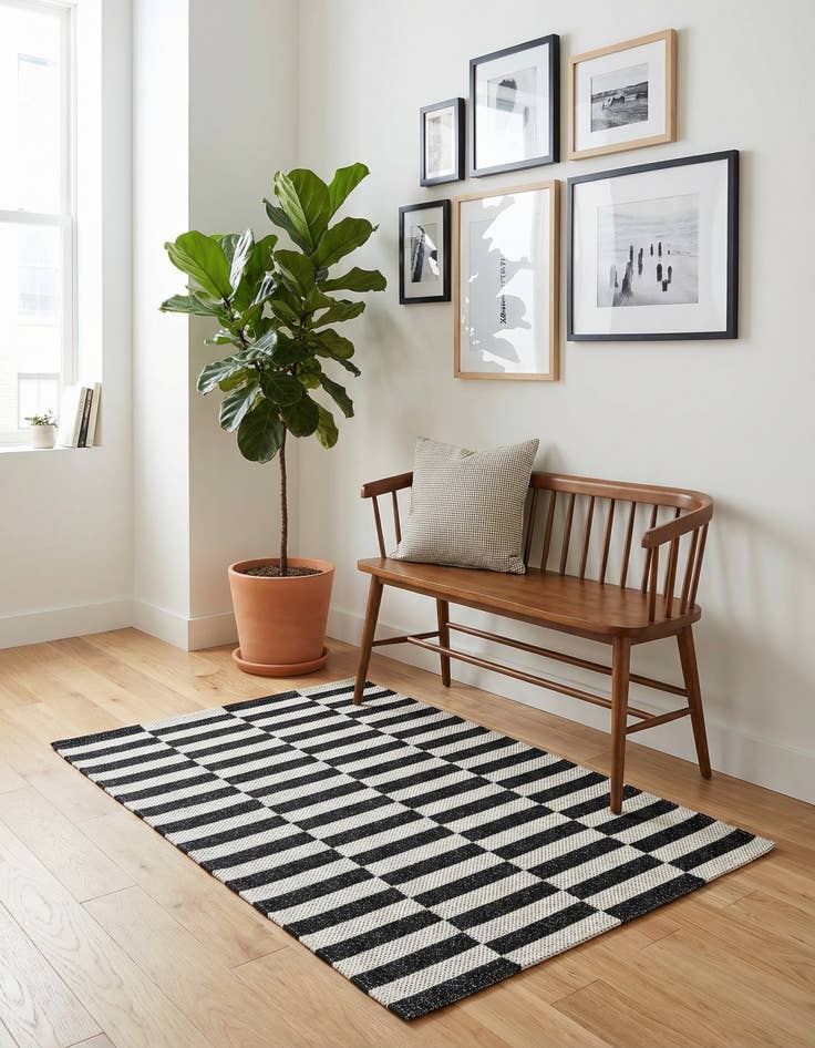 Detail image of  2' 2 x 3' Georgia Rug