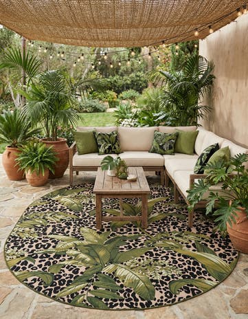 7' 10 x 10' Easy-Clean Botanical Indoor / Outdoor Oval Rug