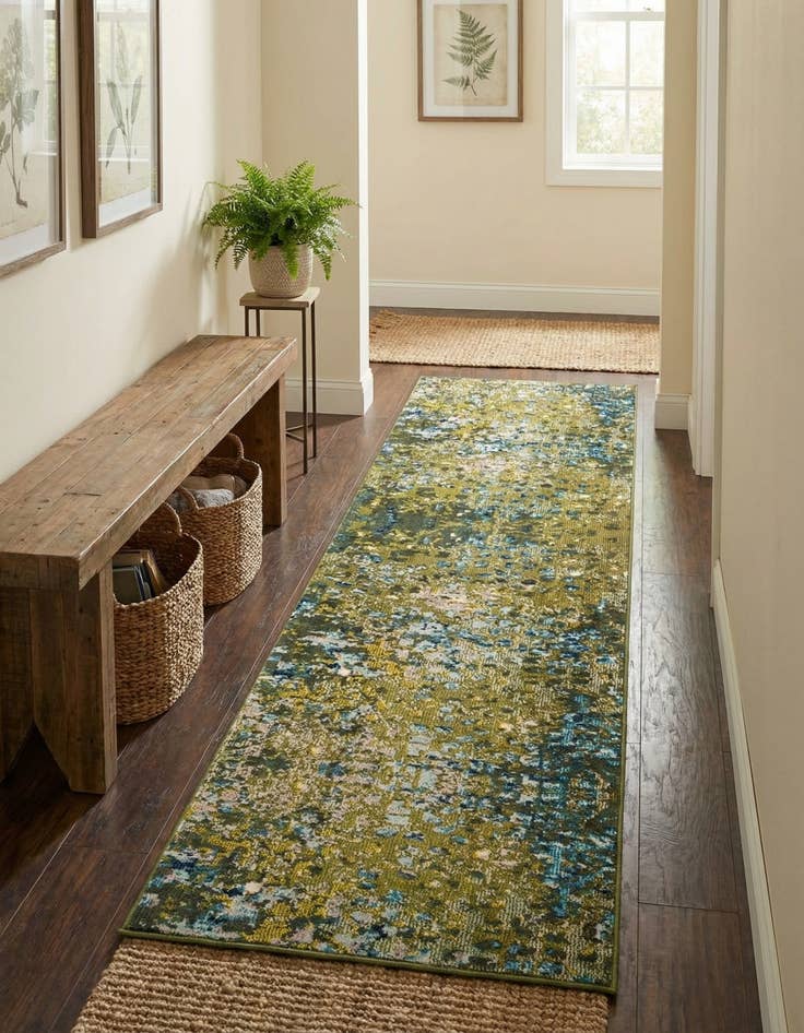 Detail image of 2' 7 x 10'  Washable Barcelona Runner Rug