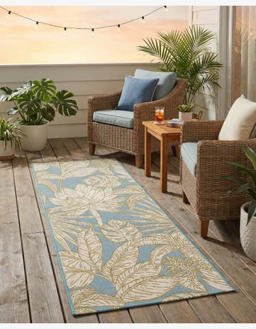 2' x 5' Easy-Clean Botanical Indoor / Outdoor Runner Rug