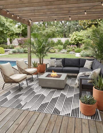 13' x 13' Easy-Clean Modern Indoor / Outdoor Square Rug