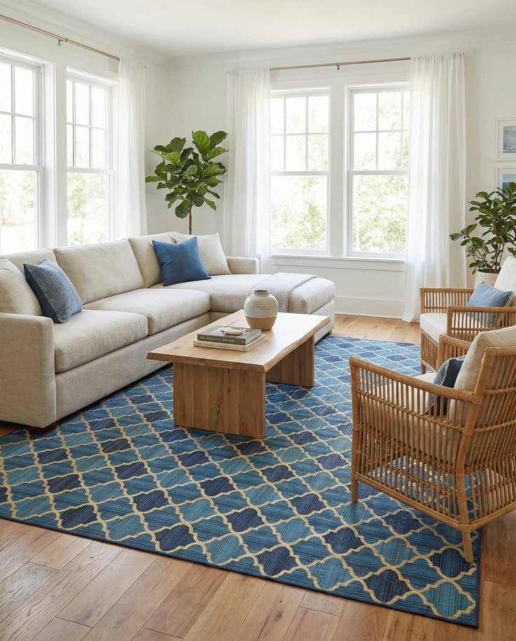 Detail image of 10' x 12' Easy-Clean Trellis Indoor / Outdoor Rug