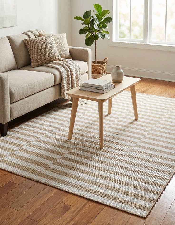 Detail image of 5' 3 x 7' Easy-Clean Striped Indoor / Outdoor Rug