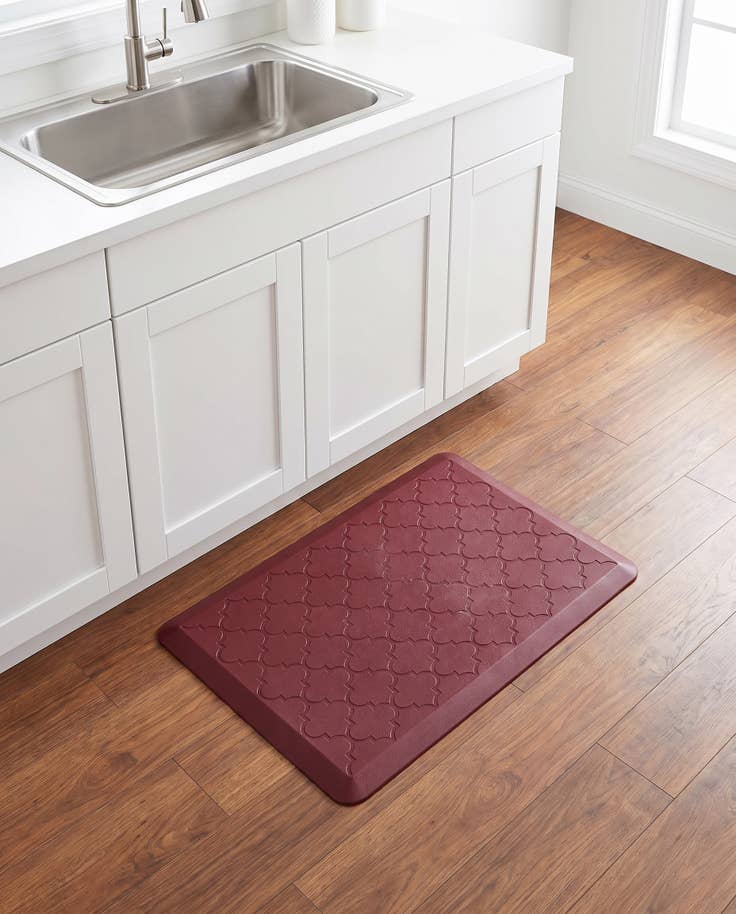 Detail image of 2' x 3' Solid Trellis Comfort Mat