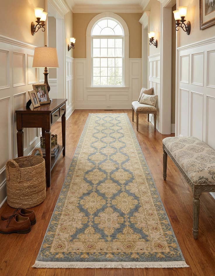 Detail image of 2' 7 x 10' Kensington Runner Rug
