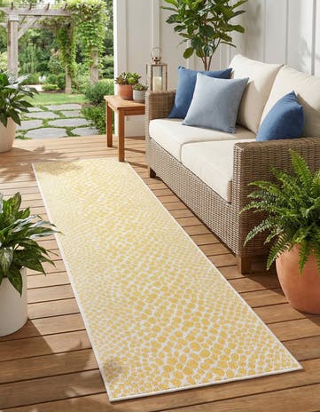 2' x 8' Easy-Clean Jill Zarin Cape Town Indoor / Outdoor Runner Rug