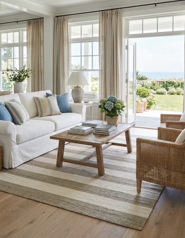 Gray Hand Woven Jill Zarin Hamptons Square Rug