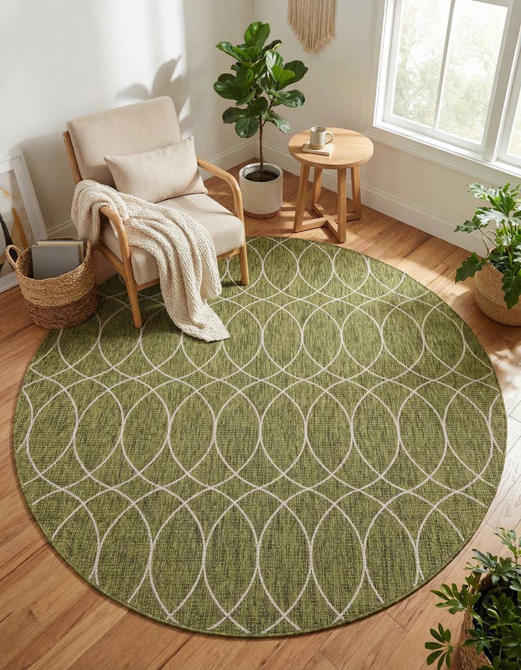 Detail image of 10' x 10' Easy-Clean Trellis Indoor / Outdoor Round Rug