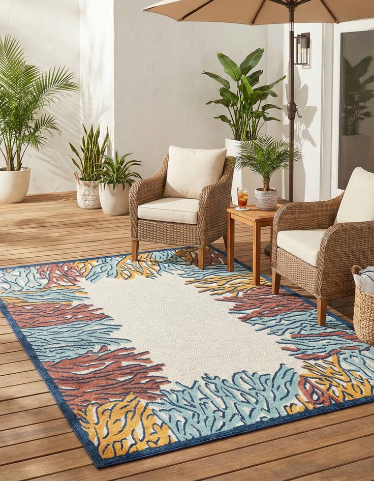 Detail image of  7' x 10'  Washable Belize Indoor / Outdoor Rug