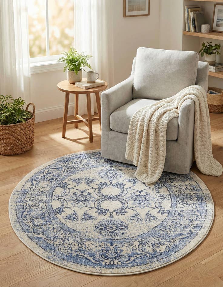 Detail image of 3' x 3' Vista Round Rug
