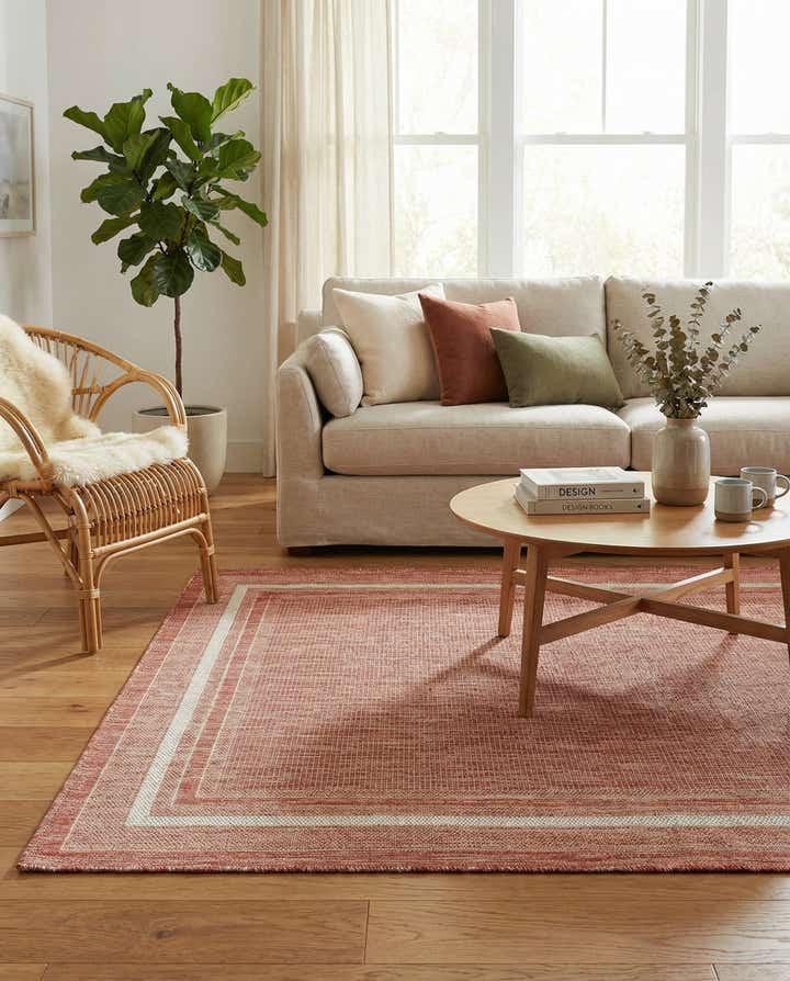 5' 3 x 8' Easy-Clean Border Indoor / Outdoor Rug