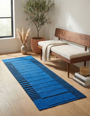2' 9 x 7' 8 Hand Woven Kilim Modern Wool Runner Rug