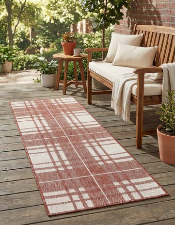 Red Easy-Clean Checkered Indoor / Outdoor Runner Rug