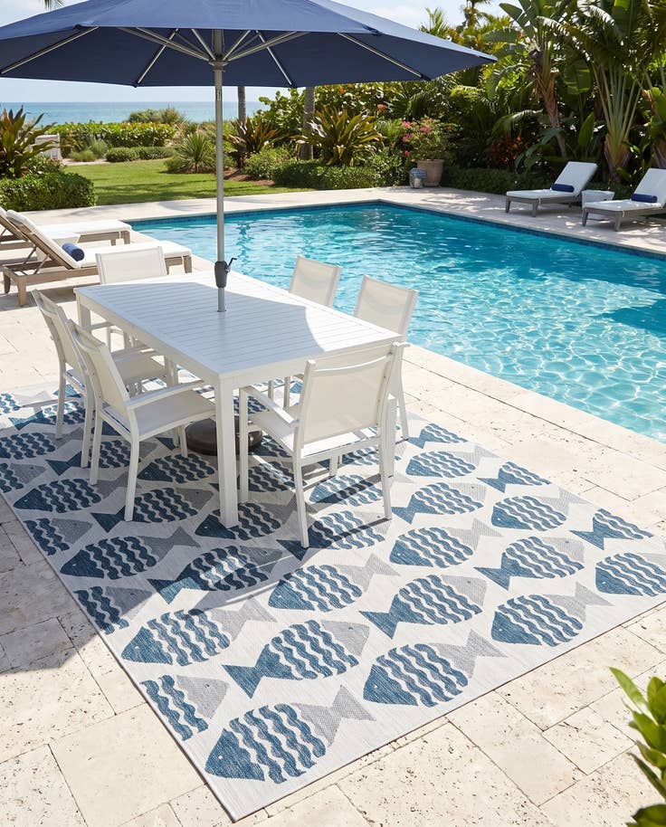 Detail image of 10' x 14' Easy-Clean Coastal Indoor / Outdoor Rug
