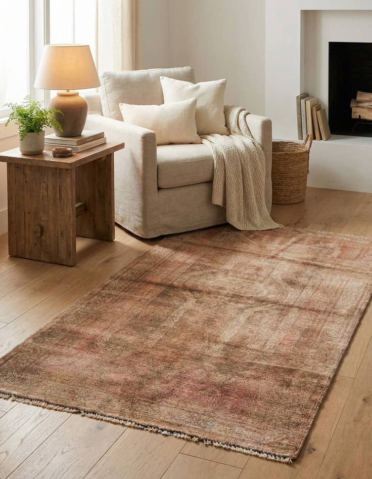 Detail image of 2' 10 x 4' 7  Hand Knotted Ultra Vintage Persian Wool Rug