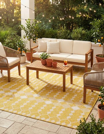 7' 10 x 11' Easy-Clean Lattice Indoor / Outdoor Rug