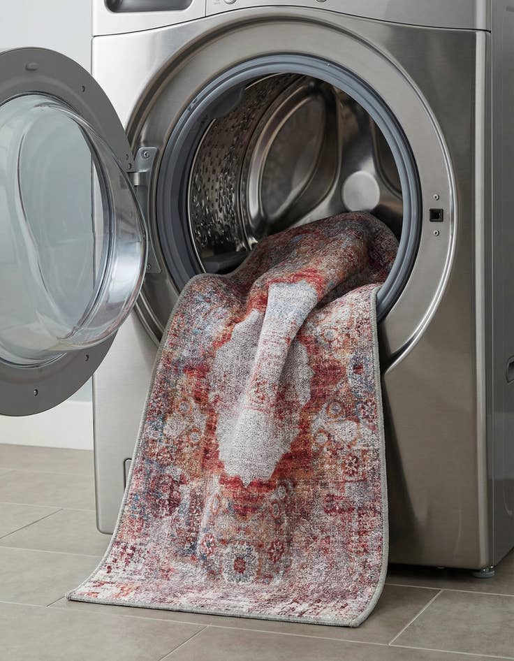 Detail image of 2' x 5'  Washable Yara Runner Rug