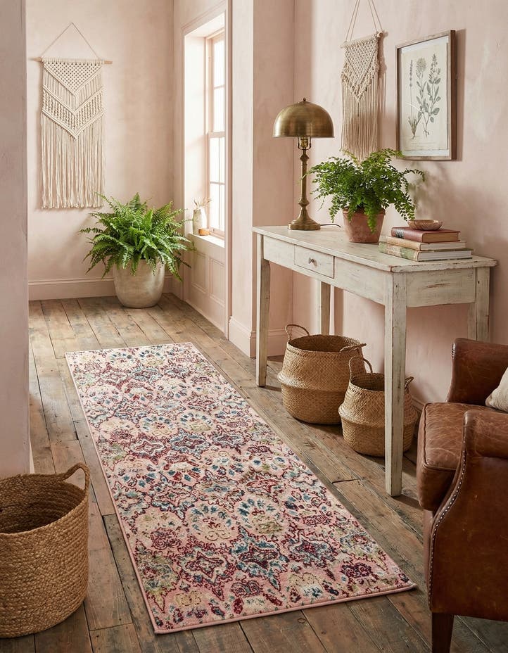 2' 7 x 10' Charleston Runner Rug