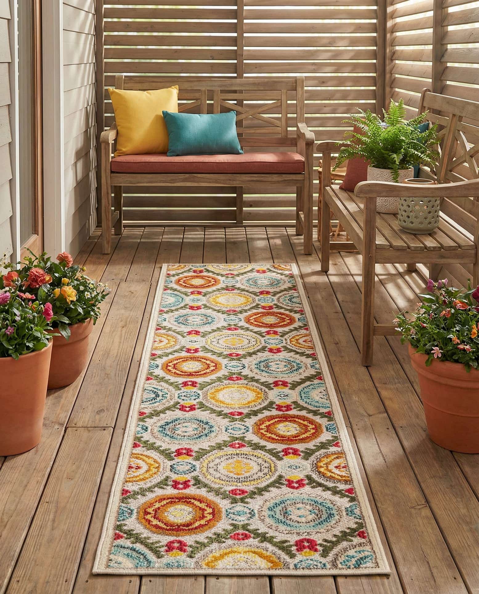 2' x 8' Easy-Clean Casablanca Indoor / Outdoor Runner Rug