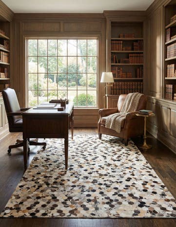 5' 1 x 8' Cowhide Rug