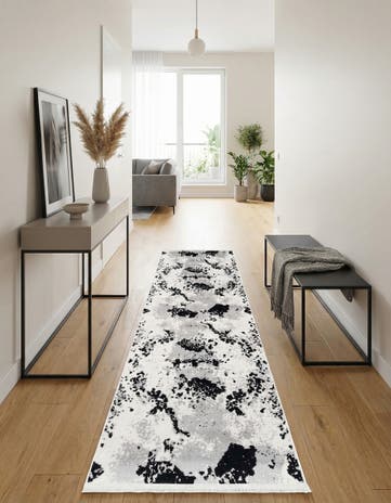 Black and White Milano Runner Rug