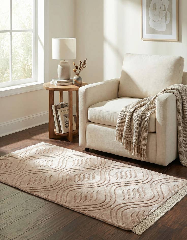 Detail image of 2' 7 x 4' 11  Hand Knotted Darya Wool Rug