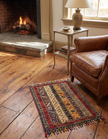 1' 4 x 2' Hand Knotted Ziegler Rug