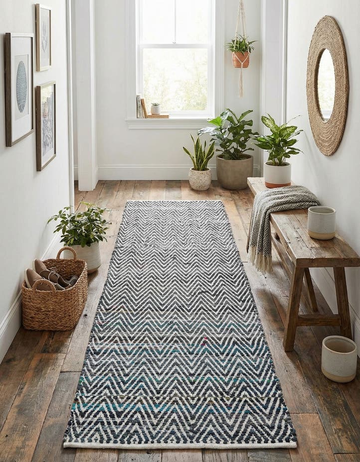 2' 7 x 10' Hand Woven Chindi Chevron Runner Rug