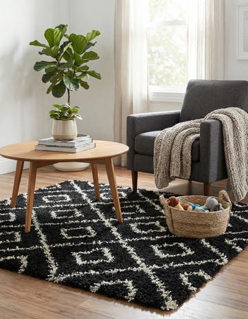 4' x 4' Lattice Shag Square Rug