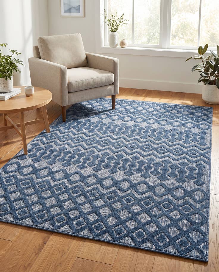 Detail image of 5' 3 x 8' Easy-Clean Trellis Textured Indoor / Outdoor Rug