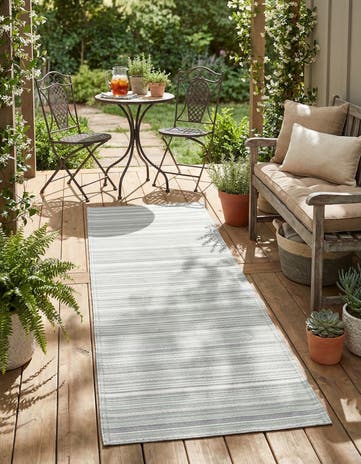 2' x 6' Easy-Clean Vista Breeze Indoor / Outdoor Runner Rug